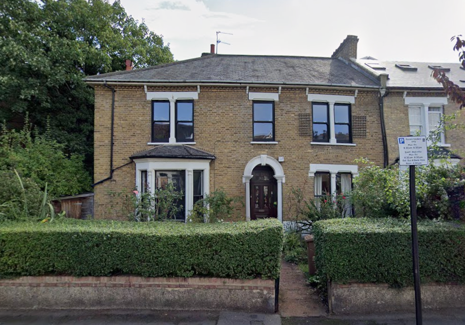 Single family home and rear extension approved in Hackney