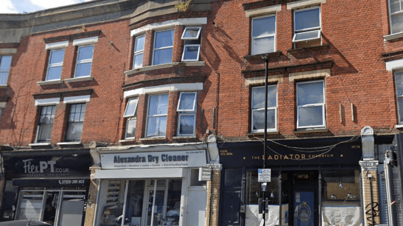 Mansard roof planning, Haringey approval