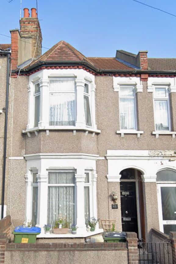 Planning approved for a change of use from Use Class C3 to Use Class C4