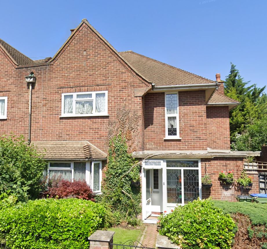 Change of use  from a Use Class C3 to C4 granted in Greenwich