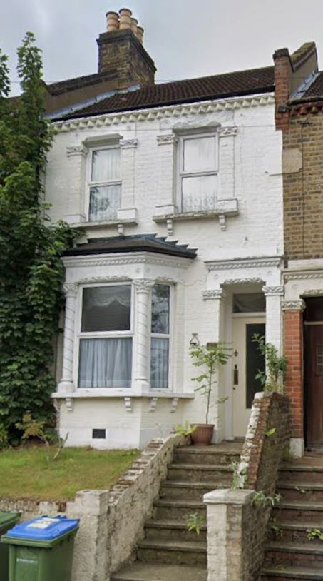 Certificate of lawfulness is granted to build an LDC Loft in Greenwich