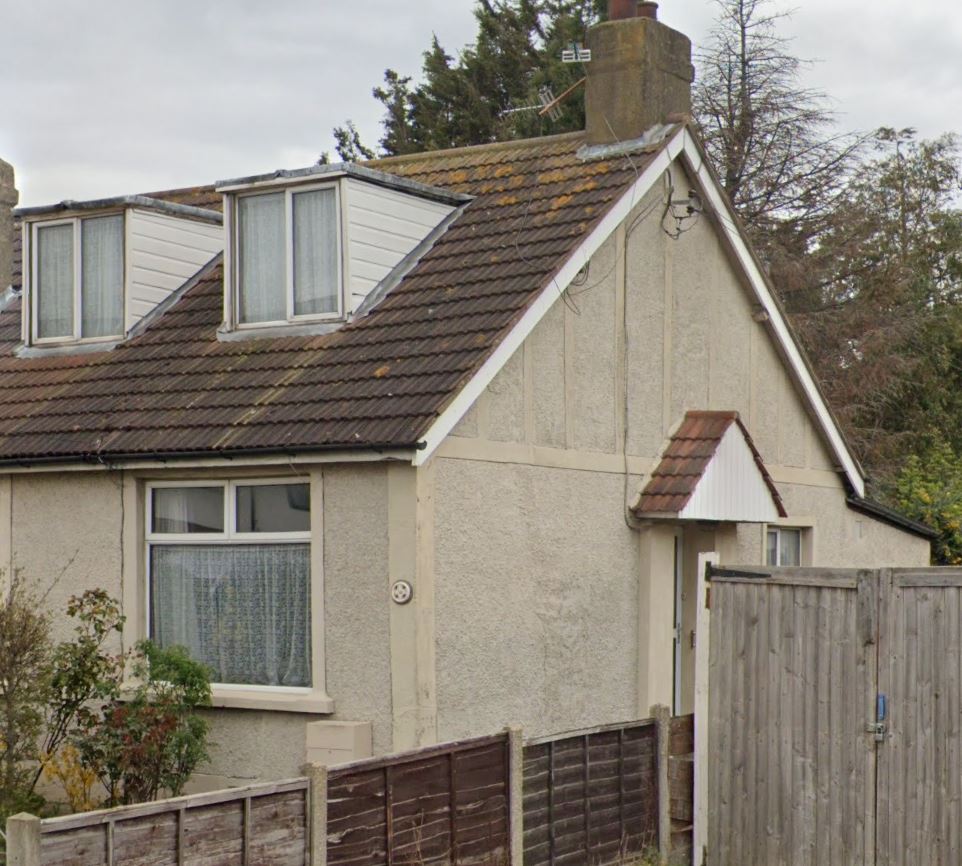 Planning permission granted to build a 6 meter rear extension in Havering
